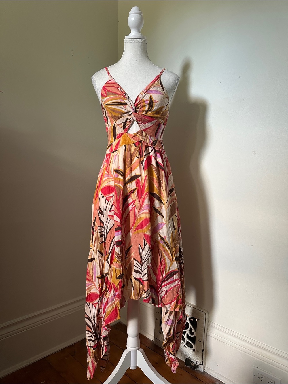 ANGIE Tropical Floral Y2K Bright Summer Handkerchief Hem Smocked Dress Small